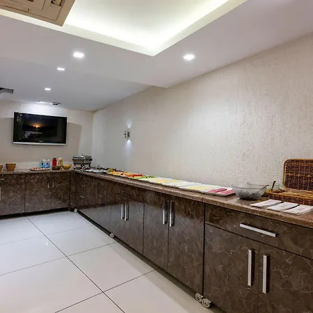 Saray Boutique Laleli 3*