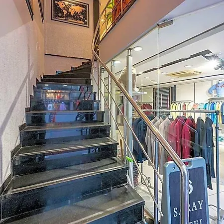 Saray Boutique Laleli Istanbul