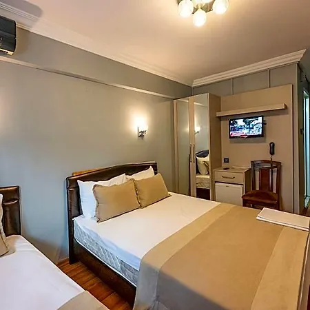 Saray Boutique Laleli 3*